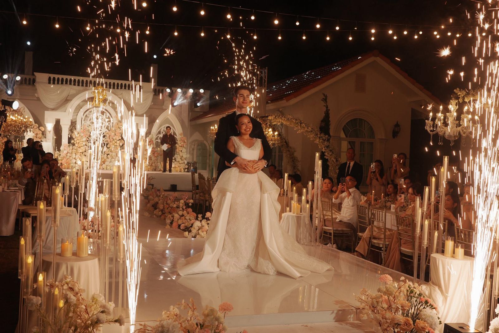 ກາເຟແກ້ວສຸດທ້າຍ